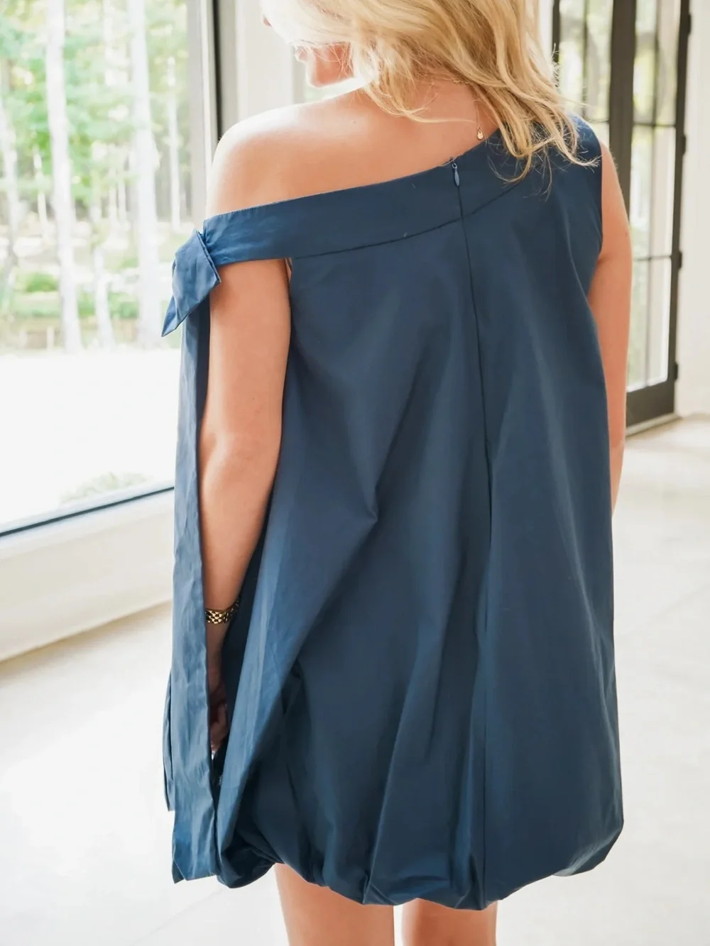 TCEC One-Shoulder Navy Bubble Hem Dress - Picture 4 of 9